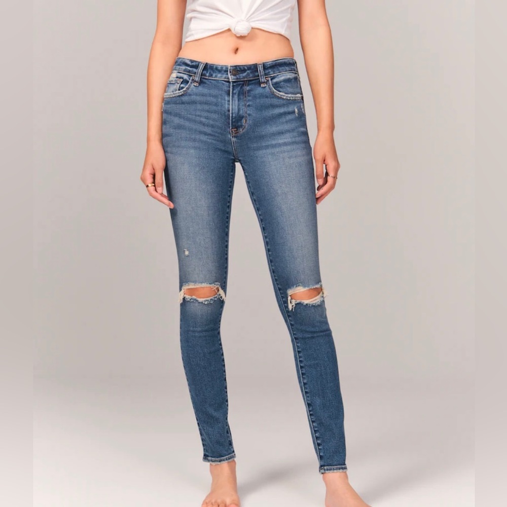 J Brand Designer High Rise Skinny Jeans - Women’s Size 28 with 26” Inseam